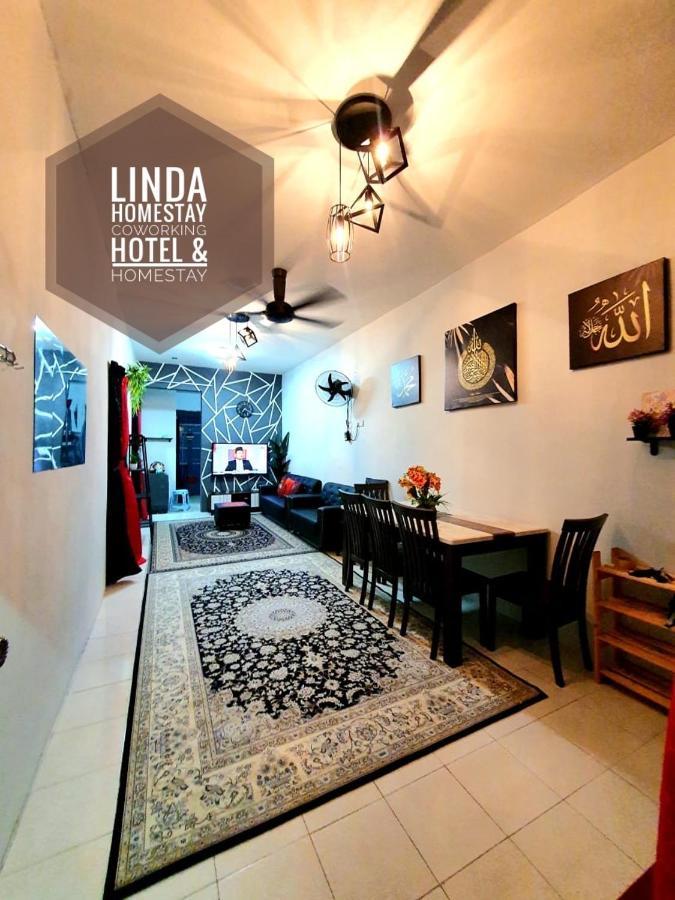 Lh Alisha Homestay Wangsa Mewangi Gua Musang Exteriér fotografie